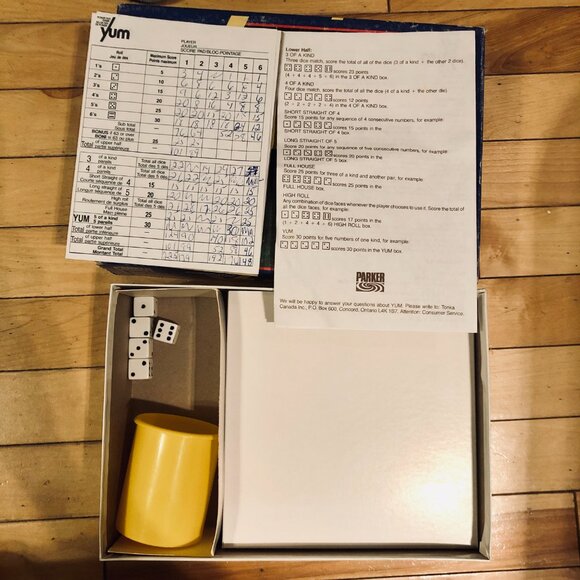 Vintage YUM Dice Game Parker Brothers 1971 Edition COMPLETE French/English - Picture 2 of 3